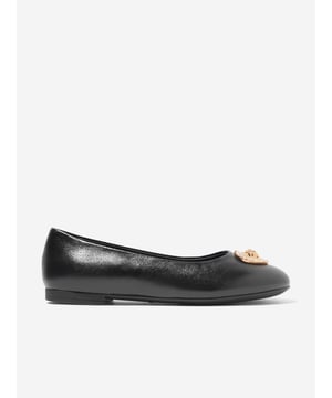 Versace encapsulate their daring aesthetics with a bold unapologetic attitude. These girls heart logo pumps on black are reflective of the luxury Italian label's experimentative approach. Crafted in refined materials, they feature crystal-embellished, heart-shaped Medusa charms at the toes. Both cute and stylish, they will be her favourite to wear at school and other weekend occasions.  Made In Italy Heart Medusa Charm Crystal Detail Round Toe 72% Viscose, 28% Silk 100% Calf Leather 100% Rubber