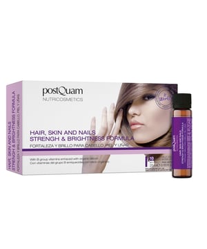 Haar, huid en nagels Sterkte en helderheid formule 10 x 25 ml Ref. PQNUTR05 Beschrijving Haar, huid en nagels Kracht en helderheid formule 10 vloeibare doses x 25 ml Voedingssupplement met B-vitamines verrijkt met organisch silica * Vitamine A draagt bij tot de instandhouding van een normale huid. Biotine en zink dragen bij tot de instandhouding van een normale huid en haar. Foliumzuur draagt bij tot een normale synthese van aminozuren. Vitamine E en selenium helpen cellen te beschermen tegen oxidatieve schade. Mangaan draagt bij tot de normale vorming van bindweefsel.  Gebruiksaanwijzing Direct innemen of mengen met water. De aanbevolen dagelijkse dosis niet overschrijden. Schudden voor het innemen. De vorming van een afzetting is te wijten aan de concentratie van natuurlijke ingrediënten en heeft geen invloed op de kwaliteit van de formule.      Aanbevelingen voor gebruik: Behandeling: 1 dagelijkse dosis gedurende 20 dagen Onderhoudsbehandeling: 2 wekelijkse doses Let op: niet bedoeld voor kinderen onder de 18 jaar. Altijd nadelen ...