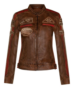 Acabada en nuestro cuero napa de primera calidad y detallada con nuestras insignias vintage bordadas, los entusiastas de las carreras no busquen más. El estilo clásico de motociclista se nivela con la adición de rayas de carreras contrastantes gemelas en las mangas y una colocación pensada de las insignias de carreras para hacer de esta pieza icónica. La chaqueta sigue siendo fiel a sus raíces de motociclista con un cuello clásico de lengüeta corta y dos bolsillos con cremallera ubicados en el pecho para una apariencia tradicional. Para almacenamiento adicional, encuentre dos bolsillos para las manos en la cintura para garantizar que esta chaqueta sea tan práctica como elegante. â€¢ Cuero napa ultra suave 100% premium. â€¢ Cuatro bolsillos exteriores â€¢ Rayas de estilo de carreras en cada una de las mangas de la chaqueta â€¢ Cremallera YKK de longitud completa en la parte delantera â€¢ Insignias de estilo de carreras bordadas en la parte delantera y las mangas de la chaqueta