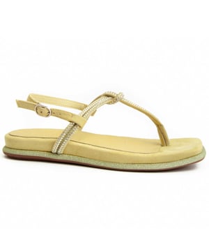 Sandalia casual para mujeres. Plantilla de cuero natural. Ajuste cómodo. Fabricada por otras marcas para nuestra marca.