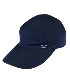 95% Polyester, 5% Elastan. Gewebetechnik: Atmungsaktiv, langlebig, Leicht. Marke: Regatta. Gewebe: Weiche Haptik, Stretch. verstellbare Riemen. Mit gebogenem Rand, Mesh-Einsätze. Reflektierende Leiste.