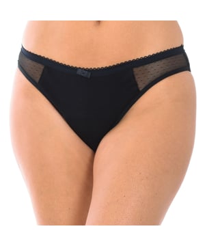 Braguita menstrual de la marca DIM.
Braguita estilo Slip de flujo abundante y reutilizable hasta 100 lavados.
Comodidad y protección.
No tiene etiqueta para una mayor comodidad.
Sistema anti olores y anti fugas.
Día y noche: Hasta 12 horas de protección.
Puedes usarlas solas o como complemento a otros productos menstruales.
Se puede usar todos los días del ciclo.
Combinación de diferentes materiales: 
1. Material de algodón muy suave en contacto directo con la piel. Absorbe el líquido gracias a su tejido desarrollado.
2. Absorbe el líquido gracias a su tejido de felpa ultraabsorvente.
3. Retiene el líquido gracias a una capa impermeable que evita fugas.
4. Material exterior que neutraliza los olores.
 Composición: Cuerpo: 93% Algodón, 7% Elastano. ; Recubrimiento: 100% Algodón. ; Material secundario: 80% Poliamida, 20% Elastano.
 Cuidados:
Aclarar abundantemente con agua fría. 
Lavar a máquina a 30º. 
Secar al aire libre.
No permite el uso de plancha.
No permite secadora.
No usar lejía.
