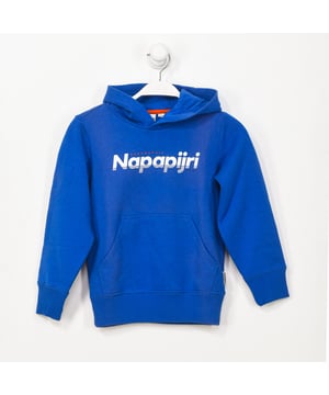 Sudadera con capucha Napapijri.
Color Azul
Sudadera con capucha.
Manga larga.
Nombre de la marca estampado en frontal.
Costuras vistas a tono.

Composición:  100% Poliester

Lavar máximo a 30ºC.
- No planchar.
- Permite usar secadora.
- No usar lejía.
- No admite el lavado en seco.