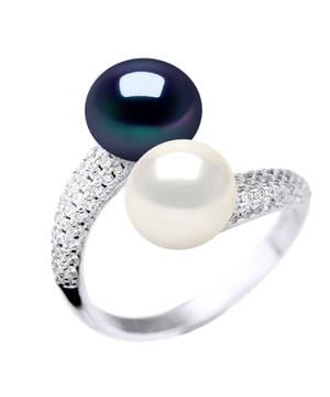 Ring YOU & ME - 2 echte Süßwasserperlen 9-10 mm - Qualität AAAA + - FARBE SCHWARZ TAHITI UND NATURWEISS - Pflastersteine aus Zirkonium - Verstellbar von Größe 48 bis Größe 62 - 925 Tausendstel Rhodium - 2 Jahre Garantie auf Fabrikationsfehler - Geliefert in einem Präsentationsetui mit Echtheitszertifikat und einer internationalen Garantie - Alle unsere Schmuckstücke werden in Frankreich hergestellt.