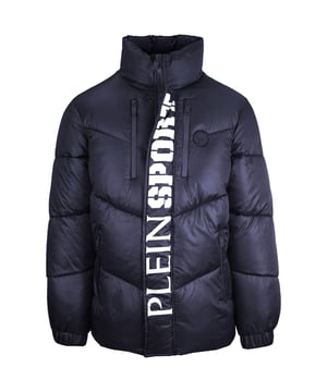 Ervaar veelzijdigheid en stijl met de Plein Sport Padded Navy Blue Jacket! Deze jas heeft een solide ontwerp. Blijf gezellig en chic met het opvallende logo en gewatteerde details. Perfect voor elke modebewuste persoon. Zakken met ritssluiting, vulling en materiaal: 100% polyester, marineblauw jack, gewatteerd jack, ritssluiting Stijl: MRB2242 PS05 85