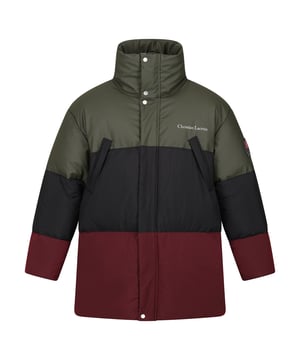 Materiaal: 64% Polyamide, 36% Polyester. Stof: Gewafeld, synthetisch dons. Voering: Bedrukt. Ontwerp: Kleurenblok, Logo. Stoftechnologie: Waterafstotend. Mouwtype: Met lange mouwen. Mouwopdruk. Halslijn: Staande Kraag. Zakken: 2 borstzakken, 2 onderste zakken, gaaszak, binnenzak. Bevestiging: Volledige ritssluiting, Stud. Zoom: Schokkoordzoom. Duurzaamheid: Zonder veren, Gemaakt van gerecycled materiaal.