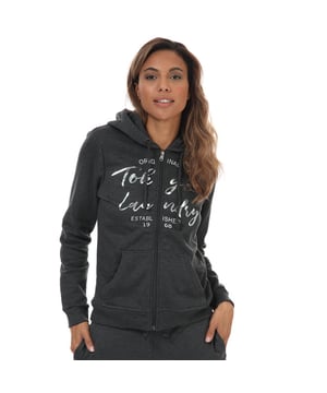 Tokyo Laundry Rayne-hoodie met rits voor dames in gemêleerd antraciet.<br /><br />- Met jersey gevoerde capuchon met trekkoord.<br />- Volledige ritssluiting.<br />- Lange mouwen.<br />- Paspelzakken op de voorkant.<br />- Geribde boorden.<br />- Tokyo Laundry-folieprint op de borst.<br />- Zachte katoenrijke geborstelde fleece.<br />- Normale pasvorm.<br />- Afmeting van schouder tot zoom: circa 61 cm.<br />- Body: 60% katoen, 40% polyester. Geschikt voor de wasmachine.<br />- Ref: 3E16946<br /><br />Afmetingen zijn bedoeld als richtlijn.