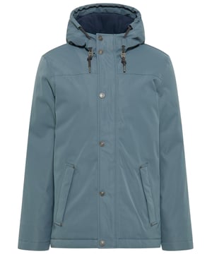 Deze jas van Mo is een echte allrounder! Het is gecoat, heeft gesealde naden en is daardoor wind- en waterafstotend. Dankzij de vulling en de zachte fleecevoering houdt hij u ook warm op arctisch koude dagen. Een gevoerde capuchon met koord en twee zijzakken bieden extra bescherming, evenals de verborgen ritssluiting en geribde manchetten. En als het wat warmer wordt, kun je de jas als een rugzak dragen met de functiebanden aan de binnenkant, zodat je je handen vrij hebt. Een logo-opdruk op de bovenarm zorgt voor de laatste accenten.  winterjas