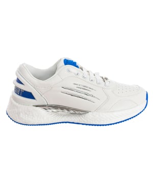 Plein Sport sportschoenen.
 Halfhoge sportschoenen, ideaal voor dagelijks gebruik.
 Comfortabele en ademende stof.
 Klauwendetail aan de zijkant.
 Merknaam gegraveerd op de achterkant.
 Badge op de tong.
 Verstelbaar met veters.
 Naden in toon zichtbaar.
 Samenstelling: Buitenkant: Synthetisch; Binnenkant: Textiel+leer; Zool: Synthetisch
 Onderhoud:
Reinigen met een vochtige doek.