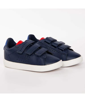 Basket Le Coq Sportif Courtset inf sport Jungen Blau Leder. Authentischer Schuh der Marke Le Coq Sportif - Streetwear/Sportswear-Design von Le Coq Sportif - Le Coq Sportif für modebewusste Jungen, perfekt für den Alltag - Der blaue Basket Le Coq Sportif passt hervorragend zu Ihrer Garderobe - bequeme Lederoberfläche - Klassischer Klettverschluss - Courtset inf sport - Synthetisch.