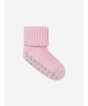 German apparel brand FALKE incorporate superior engineering into their flawless constructions. These baby girls cotton catspads are made in the finest eco-friendly material. They are adorned with supportive silicon nubs on the sole via the softest texture to support learning to crawl and walk. ‚ Optimal Durability‚ FALKE Perfect Fit‚ 96% Cotton, 2% Polyamide, 2%  Elastane