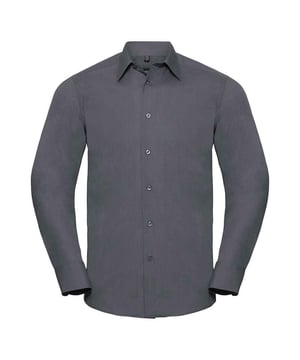 65% Polyester, 35% Baumwolle. Gewebetechnik: Leicht. Gewebe: Popelin. Design: Unifarben. Rückenpasse, Doppelte Falznähte. Passform: Maßgeschneidert. GSM (Gramm pro Quadratmeter): 105. Bündchen: anpassbar, Doppelknopf. Nachhaltigkeit: Amfori-Freigabe, Better Cotton Initiative, BSCI, Verein für faire Arbeit, Oeko-Tex Standard 100 zertifiziert. Geeignet für: Manschettenknöpfe, Stickerei. Saum: Geschwungener Saum. Langärmlig. Halber Spreizkragen.