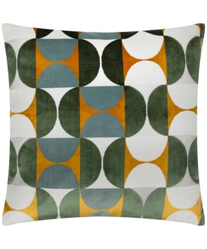 Retro, gorgeous, and an homage to simple high-end, the Bardot cushion features a plush, geometric cut-velvet design available in a range of vivid jewel tones. Made in a devoutly fashionable style, this cushion is an exquisite piece that will elevate any interior. Size:50 cm x 50 cm