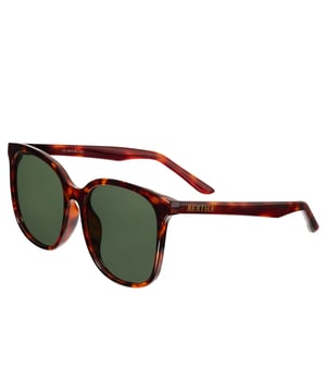 Marco TR90 de alta calidad; TR90 está fabricado con tecnología suiza para ser súper flexible, duradero y liviano. Lentes polarizadas TAC multicapa; Elimina el 100% de la luz azul dañina y el resplandor UVA/UVB; Patillas de acetato ligero de alta calidad; Bisagras estándar de acero inoxidable; Resistente a rayones e impactos;