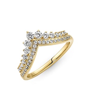 This elaborate Ring for Women from Pandora is the perfect gift to spoil yourself or a loved one. The Ring is made out of Gold Plated Metal, colored Gold at Size: 50 weighing in at  grams with a Width of 0.22 cm at its widest point. The Pandora 'Timeless Wish' Women's Gold Plated Metal Ring - Gold 167736C01 is delivered in a stunning gift box and carries a two year warranty.