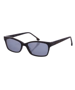 Aribau sunglasses.
 Zen sunglasses with acetate frame.
 Rectangular shape.
 Acetate temples.
 100% UV Protection.
 Includes a neutral fabric cover.
 Measures: Lens height: 47 mm
 Lens width: 53 mm.
 Bridge: 16 mm.
 Temples: 140 mm.
 Composition: Acetate
 Care:
Cleaning and maintenance:
 -Clean the glasses with soap and water (neutral).
 - Do not use dirty or abrasive cloths, which may alter the characteristics of the filters.
 - Use only original accessories and spare parts.