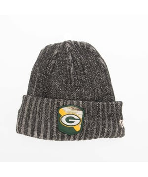 Mens New Era Green Bay Packers NFL Salute to Service Bobble Knit Hat in black.- Turned hem.- Knitted.- Embroidered branding.- 90% Polyester  10% Wool.- Ref: 60423684