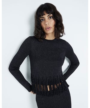 Ribbed fabric, Fringe detail, Crew neckline, Long sleeves