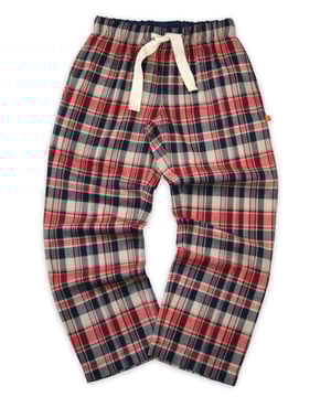 Navy beige & red brushed check unisex lounge pants by Vanilla Park for Adults
There’s nothing cosier than check nightwear in the winter. Our Rayner pyjama trousers are made from brushed 100% cotton for a comfy, warm feel and are trimmed with navy cotton. Fully elasticated at the waist, with an adjustable front drawstring the trousers have two side pockets. Wear it with a jersey T-shirt for the perfect way to lounge or sleep when temperatures tumble.
100% Cotton
Machine Washable
Super soft luxury brushed cotton fabric
Comfortable jersey inner waistband
Unisex.