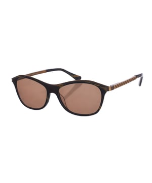 Paloma sunglasses.
 Zen sunglasses with acetate and metal frame.
 Butterfly shape.
 Acetate and metal temples.
 100% UV Protection.
 Includes a neutral fabric cover.
 Measures: Lens height: 49 mm
 Lens width: 54 mm.
 Bridge: 16 mm.
 Temples: 145 mm.
 Composition: Acetate, Metal
 Care:
Cleaning and maintenance:
 -Clean the glasses with soap and water (neutral).
 - Do not use dirty or abrasive cloths, which may alter the characteristics of the filters.
 - Use only original accessories and spare parts.
