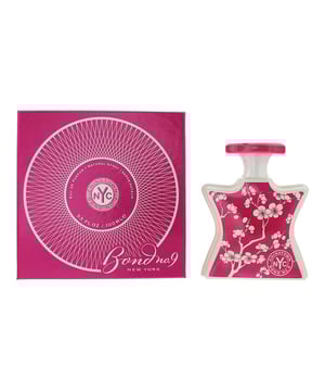 Chinatown, launched in 2005, is an oriental floral fragrance for women by Bond No. 9. Perfect for the Fall and Winter, this Fragrance is mostly worn through the day and right into the night. Created by Aurelien Guichard, this fragrance contains top notes of Peach Blossom and Bergamot. Middle notes of this fragrance are Gardenia, Orange Blossom, Peony and Tuberose with base notes of Cardamom, Guaiac Wood, Patchouli, Sandalwood, Vanilla and Virginia Cedar.