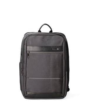 Unisex-Rucksack mit Reißverschluss. Multifunktionstaschen Innentaschen. eine Vorderseite mit Außentaschen mit Reißverschluss. fehlender Schultergurt. im PVC-Griff. zwei Innenfächer. Außenmaterial. Innen mit Polyester gefüttert. Maße: 30x43x16 cm. Modeprodukt