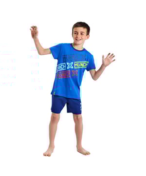 Ensure your little one's nights are comfortable and fun with these adorable boys' pajamas from Munich.

 This set consists of a crew neck t-shirt and shorts, perfect for the warmer months.

 The shirt stands out for its foam-effect Munich logo printed on the front, adding a modern and attractive touch. In addition, on the bottom right of the shirt, the Munich brand label is embroidered in contrast, highlighting the quality and style of this garment.

 The shorts feature a printed logo and fit comfortably against the body thanks to an inner elastic band that provides comfortable support without compromising freedom of movement. They also feature the brand's logo printed on the bottom left.

 Both pieces are made from high-quality cotton, offering great softness to the touch that guarantees a pleasant rest.

 Ideal for relaxing moments at home or for sleeping, these pajamas are a great choice for summer nights. Your child will feel fabulous and comfortable while resting!
 Composition: T-shirt: 50% Cotton, 50% Modal; Pants: 50% Cotton, 50% Modal
 Care:
- Machine wash max. 30ºC.
 - Do not use bleach.
 - Do not use a dryer.
 - Do not dry clean.
