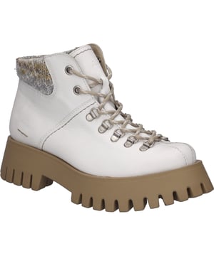 Zodat je voeten zelfs op ijzige dagen lekker warm te houden, is deze enkellaars gevoerd met textiel. Het model Mavie 05 biedt een eenvoudige instap dankzij een slimmevetersluiting. Het Mavie 05-model is uitgerust met een vervangbaar binnenzool. De AGO-constructie garandeert lichtheid en duurzaamheid. Met de G-schoen breedte is de enkellaars Mavie 05 voor de voet. Ga je gang met Mavie 05.