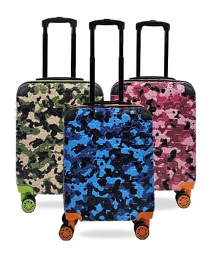 Laat je stijl los met de ultieme stedelijke camouflagekofferset Urban Camouflage Design: maak een statement in het stedelijke landschap met onze geavanceerde Urban Camouflage-koffer. Het unieke camouflagepatroon combineert stijl en functionaliteit naadloos, waardoor je opvalt in de bruisende stad of op drukke luchthavens. Robuuste duurzaamheid: Deze koffer is ontworpen voor avontuur en heeft een harde ABS-schaal versterkt met impactpantsermateriaal. Ervaar ongeëvenaarde weerstand tegen stoten, krassen en ruwe behandeling. Contrasterende ritssluiting en rollende wielen: Geniet van ongeëvenaard gemak met een levendige contrasterende ritssluiting die persoonlijkheid toevoegt en gemakkelijke toegang tot uw benodigdheden garandeert. De soepel rollende, multidirectionele wielen maken manoeuvreren door elk terrein een fluitje van een cent. Ingebouwd combinatieslot: Geef prioriteit aan beveiliging met het ingebouwde combinatieslot. Bescherm uw waardevolle spullen tegen nieuwsgierige blikken en zorg voor gemoedsrust terwijl u nieuwe horizonten verkent. Er is geen extra slot nodig: het is naadloos geïntegreerd voor uw gemak. • Soepele 360° draaiknoppen met 8 wielen voor moeiteloze mobiliteit. • Veilig geïntegreerd, goedgekeurd 3-cijferig slot voor verbeterde veiligheid. • Gemaakt van ultrasterk ABS-materiaal met harde schaal voor duurzaamheid. • Zelfsluitende telescopische handgreep en ritssluiting voor eenvoudig gebruik. Verbeter uw reiservaring met een koffer die meer is dan alleen bagage: hij is een belichaming van uw identiteit en reisambities. De Urban Camouflage Koffer is gemaakt voor diegenen die op zoek zijn naar een mix van urban chic en robuuste functionaliteit. • 20 inch koffer - Afmeting 55 x 40 x 20 cm Gewicht: 2,9 kg Capaciteit: 37 liter Opmerking: Selecteer de gewenste kleur. Kleuren worden per stuk verkocht, niet in een set. Let op: Selecteer de gewenste kleur. Kleuren worden afzonderlijk verkocht, niet in een set.