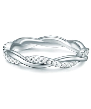 Tested the heart of her loved ones: The filigree engagement ring made of 925 sterling silver from the jewelry manufacturer 1934 sparkles sensually in the event of light and fits harmoniously into every style. Exactly sanded zirconia stones were incorporated on one of the winding ring rails, which shine with the eyes of the wearer. The radiance of the stones is deceptively real, so that her dream woman will like to proudly present this noble engagement ring to friends and family. After the wedding, the stylish accessory can be worn as a pretense ring and is a wonderful eye -catcher for any modern look. If you are looking for a loving surprise for Valentine's Day or the anniversary for the woman of your life, you are guaranteed to be a direct hit with this ring.