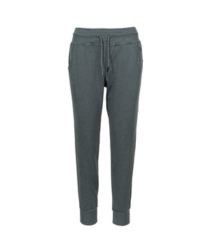 Stoff: Mergel. Muster: Einfarbig. Länge: Knöchel. Taschen: 2 Seitentaschen, 1 Sicherheitstasche, Reißverschluss. Taillenbund: Elastisch, innerer Kordelzug. Manschette: Passform, gerippt. Saum: Gerippt. Material 83% Polyester/17% Elasthan