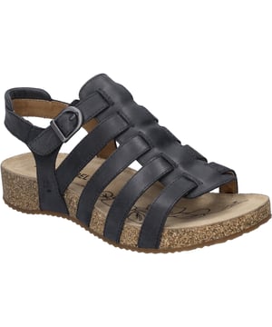Gefertigt ist unsere Sandale aus strapazierfähigem Nappa-Leder. Das Modell Tonga 81 gewährt einen bequemen Einstieg dank praktischem Klettverschluss. Die AGO Machart verwendet JOSEF SEIBEL sehr gerne, um langanhaltende Passformstabilität zu garantieren. Weite G ist perfekt für alle normale Füße. Genieße Deine Freiheit mit unserem gemütlichen Begleiter.