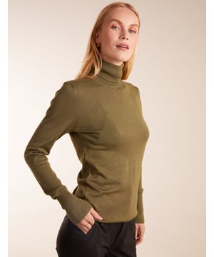 Roll necks are an essential throughout AW! Team this with your favourite skirt and tights for the perfect office wear outfit!