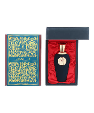Cianuro, launched in 2018, is a Chypre Fruity fragrance for both men and women by V Canto. Perfect for Spring and Summer, this fragrance is mostly worn during the day. Created by Paolo Terenzi, this fragrance contains top notes of Passionfruit, Papaya, Mango, Pineapple and Neroli. Middle notes of this fragrance are Water Lily, Lily-of-the-Valley, Narcissus and Turkish Rose with base notes of Patchouli, Leather, Cashmere Wood, Oakmoss and Sandalwood.