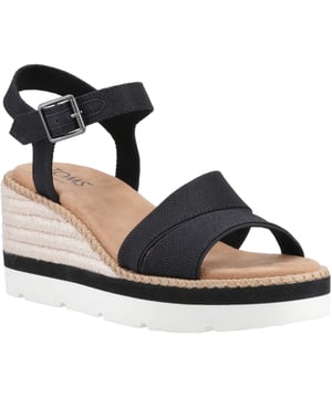 De Darya Sandal voor dames is een platform sleehak met alle functionele kenmerken voor comfortgeobsedeerden, zoals een ultralichte middenzool met een stijlvol touwwikkeldetail en een verstelbaar enkelbandje voor een gemakkelijke, veilige pasvorm.