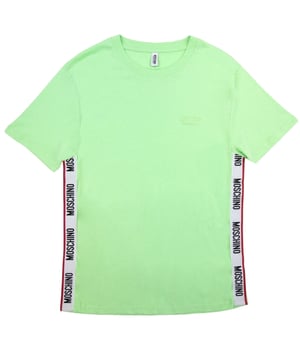 Moschino groen T-shirt met getapete zoom, logo aan de zijkanten, 100% katoen, normale pasvorm, maat valt normaal, getapete schouder, monotoon logo op de borst
