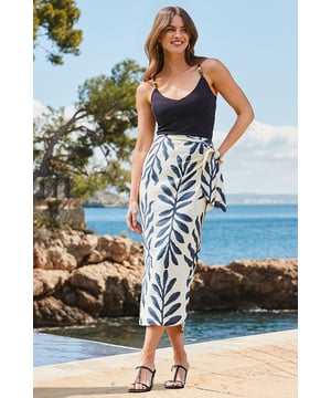 Go on, you know you want to
Cinched at the waist with a side tie detail
Slinky textured fabric drapes beautifully
Dress it up with a cami and heels
Go casual with a vest top and flat sandals