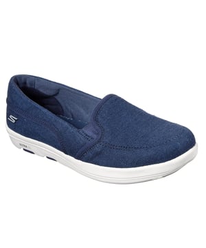 Pretty sleek styling combines with lightweight, flexible comfort in the Skechers On the GO Bliss. Soft crochet knit mesh upper in a comfortable, relaxed slip on skimmer moc walking trainer with Air Cooled Goga Mat® insole, ULTRA GO™ cushioned midsole and Comfort Pillar technology.
Details:

Soft knit upper with crochet finish
Woven crochet-style open-knit details
Casual and comfortable walking skimmer sneaker with Moc design
Sewing Accents
S logo on the side
Padded collar with additional padded heel liner
Soft fabric shoe lining
Air Cooled Goga Mat® comfort cushioned insole
Lightweight and cushioning ULTRA GO™ cushioning midsole
Comfort Pillar technology in the heel panel provides added comfort and support
Flexible parametric design midsole and outsole provide flexibility for a more responsive experience