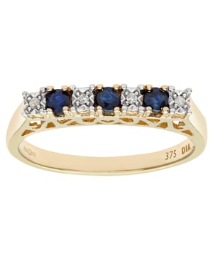 9K (375) geel goud: 2 gram; # Diamant: 0,02 ct; # Saffier: 0,15 ct