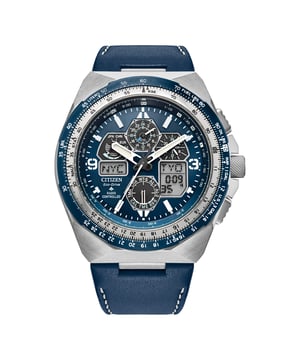 This Citizen Promaster Skyhawk A-t Analogue-Digital Watch for Men is the perfect timepiece to wear or to gift. It's Silver 46 mm Round case combined with the comfortable Blue Leather watch band will ensure you enjoy this stunning timepiece without any compromise. Operated by a high quality Eco-Drive movement and water resistant to 20 bars, your watch will keep ticking.