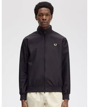 Based on traditional British outdoor gear, the Brentham jacket fuses sports styling with a smart aesthetic. Taking its name from Brentham Tennis Club in West London, where Fred first trained a century ago, the jacket is designed as protection against the elements. A simple design, using superior fabric, the hardwearing nylon twill is tough but lightweight. Perfect for the unpredictable outdoors.
100% PolyamideJ2660
 