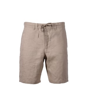 Gant Relaxed Linen Ds Shorts Dry Sand
Relaxed fit, linen fabric, these are shorts that will keep you cool and collected when the heat turns up! With a zip fly and drawstring waist, these casual shorts will make a perfect addition to your summer wardrobe. Pair with trainers, boat shoes and a polo or linen shirt for the true off-duty summer look.

Linen
Relaxed/Regular Fit
Style - 205073