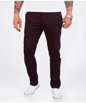 Angeboten wird eine Herren Chino Hose der Trendmarke "Rock-Creek". Super bequem Herren Hose aus Baumwolle. Top Qualität und Hochwertige Verarbeitung .