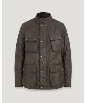 Crafted from 6 oz. waxed cotton, the Fieldmaster jacket in Faded Olive features our signature slanted map pocket and internal drawstring at the waist so you can perfect the fit. Rewax it to keep it water and wind-repellent.

6 oz. waxed cotton, with a unique blend of micro and technical waxes
The wax coating renders the cloth water and wind repellent
Corduroy linings at the collar, cuffs and hem provide added comfort and resilience at high contact points
Cotton twill lining woven in the signature Belstaff checked pattern
Woven phoenix patch on left sleeve
Centre front zip fastenings with snap closure placket
Buckle-adjusted collar
Four modern, storm proof bellows pockets with dual press stud closure, signature tilted left chest pocket
Signature tilted left chest pocket

Shell: 100% Cotton, Body Lining: 100% CottonSleeve Lining: 55% Polyester, 45% Viscose/Rayon
105300