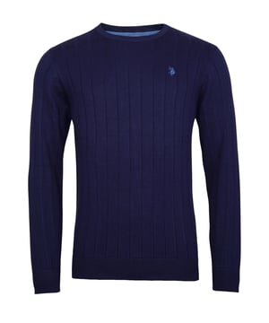 Ein wunderschöner Feinstrickpullover für Herren der Marke U.S. Polo ASSN. Angenehm zu tragen, bequem und sportlich zugleich geschnitten. Lässt sich mit vielen Kleidungsstücken kombinieren. Hochwertige Baumwolle und eine präzise Verarbeitung, zeichnet die Mode von U.S. Polo ASSN. aus.