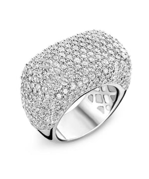 Deze uitgebreide Ring voor Vrouwen van Orphelia is het perfecte cadeau om jezelf of een geliefde te verwennen. De Ring is gemaakt van 925 Sterling Zilver, gekleurd Zilver in maat: 52 en weegt 13,2 gram met een breedte van 1,4 cm op het breedste punt. De Orphelia Vrouwen 925 Sterling Zilveren Ring - Silver R-4985 wordt geleverd in een prachtige geschenkdoos en heeft een garantie van twee jaar.