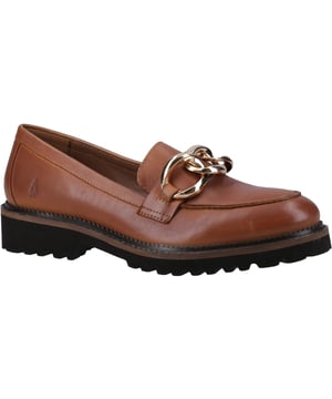 Kwaliteitsleer en een comfortabel slip-on ontwerp komen samen in de Gianna loafer, met zijn memory foam comfort binnenzool en Zero G lichtgewicht zool is dit de perfecte dagelijkse keuze.