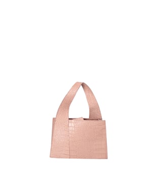 Bolso de mujer. El cierre es con botón magnético. Los bolsillos internos son uno abierto. Los bolsillos externos están ausentes. La bandolera es ajustable y extraíble en piel. El mango es de cuero. Hay un compartimento interno. El material exterior es piel auténtica estampada con efecto de cocodrilo. Internamente no está forrado. Medidas: 21x14x8 cm. Hecho en Italia