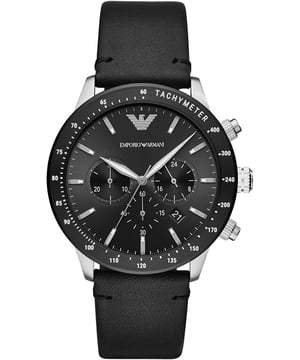 Dit Emporio Armani Heren horloge beschikt over een Quartz binnenwerk. De kast (43 mm mm) is vervaardigd uit RVS (Zilverkleurig) en heeft een Mineraalglas. De band is Zwart Leer. Dit horloge uit de Emporio Armani Mario reeks is een mooi en tijdloos geschenk. Verras jezelf of iemand anders met dit cadeau. Bovendien geniet u hierbij van 2 jaar garantie tegen alle fabricagefouten.