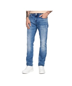 Jeans Tommy Jeans Scanton Herren. Authentisches Kleidungsstück der Marke Tommy Jeans - Streetwear-/Sportswear-Design von Tommy Jeans - Tommy Jeans für Herren, ideal für den Alltag - Jeans Tommy Jeans in Jeansfarbe passen perfekt zu Ihrer Garderobe - bequeme Jeansqualität - klassisch - Scanton -